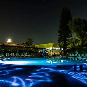 https://soleil-la-antigua-meeting-convention-center.guatemalaantiguahotels.com